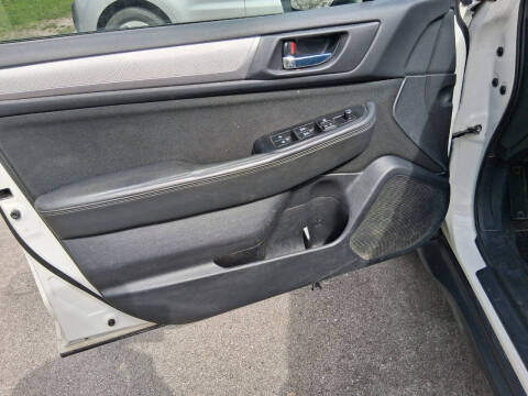 2015 Subaru Outback 2.5i Premium