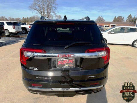 2023 GMC Acadia Denali