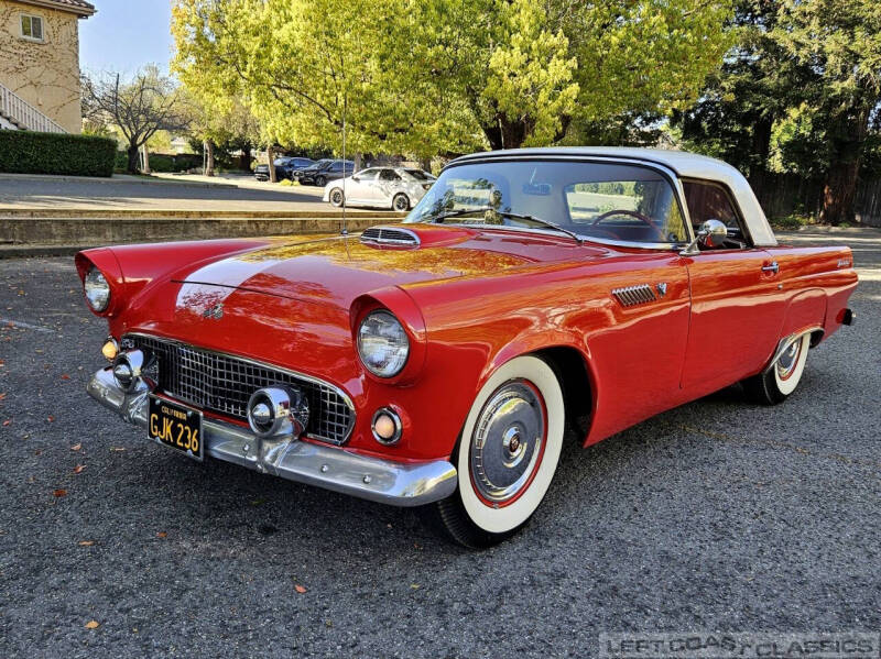 1955 Ford Thunderbird