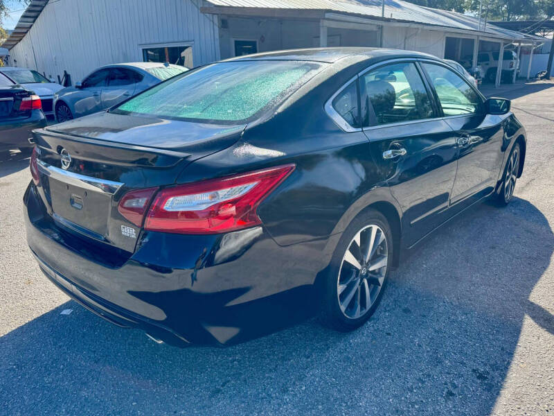 2016 Nissan Altima 2.5 SR