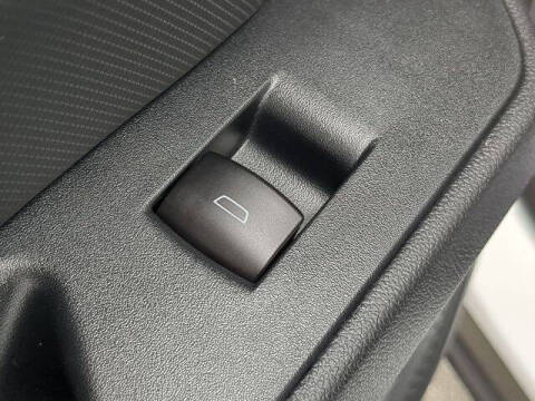 2026 Chevrolet Equinox EV LT 2