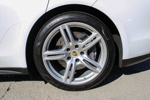 2020 Porsche Panamera