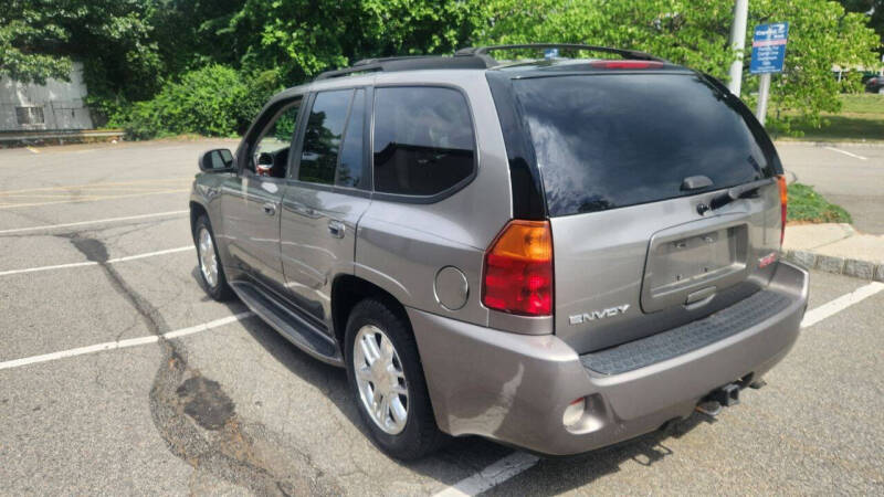 2007 GMC Envoy Denali