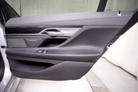 2019 BMW 7 Series 740i