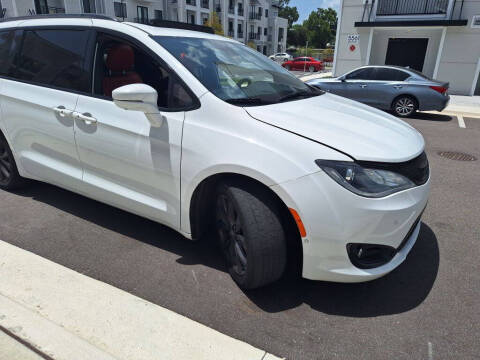 2020 Chrysler Pacifica Limited