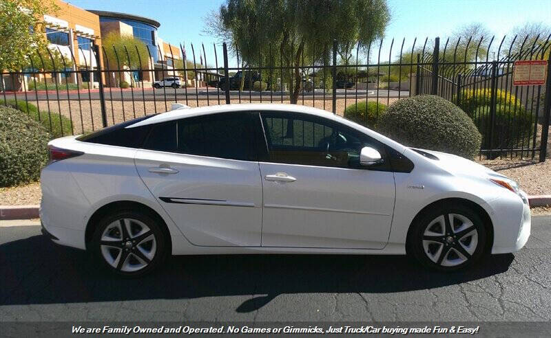 2018 Toyota Prius Four Touring