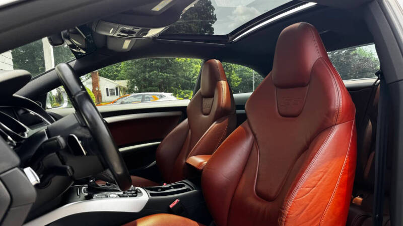 2009 Audi S5 quattro