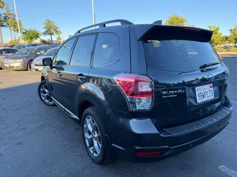 2017 Subaru Forester 2.5i Touring