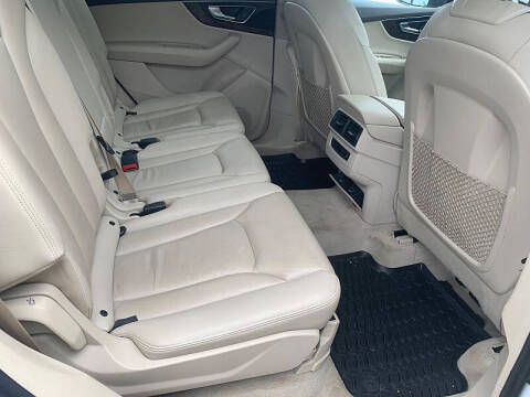 2017 Audi Q7 3.0T quattro Premium Plus