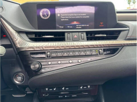 2019 Lexus ES 350