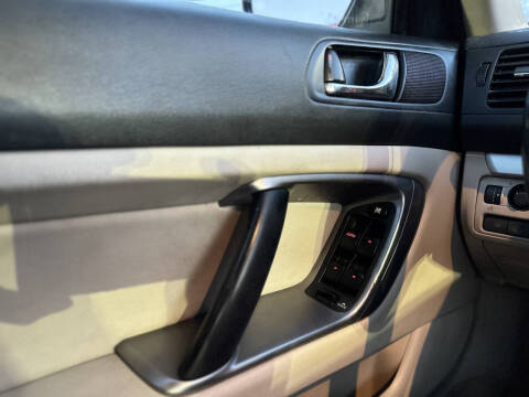 2008 Subaru Outback 2.5i