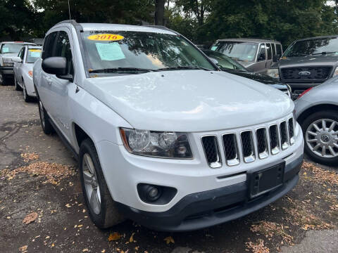 2016 Jeep Compass for sale at Drive Deleon in Yonkers NY
