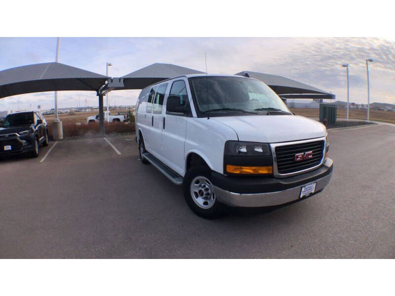 2024 GMC Savana 2500