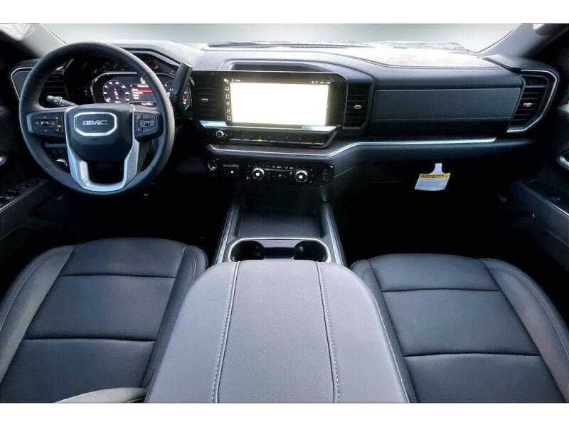 2025 GMC Sierra 3500HD