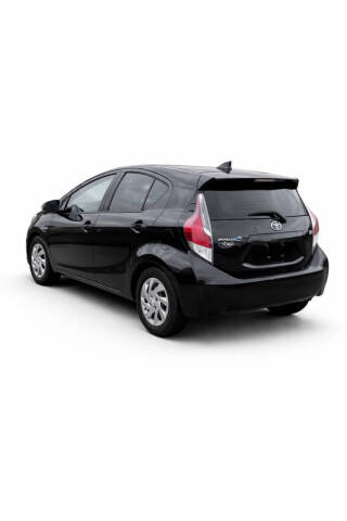 2015 Toyota Prius c Two