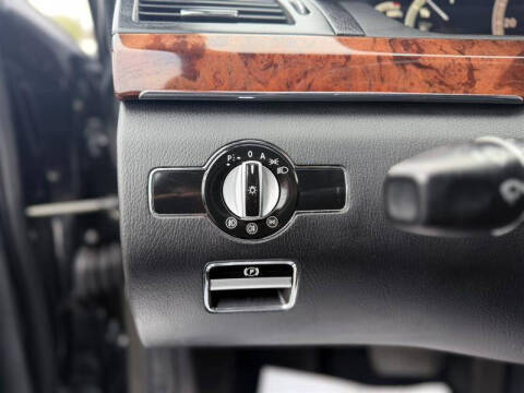 2009 Mercedes-Benz S-Class S 550 4MATIC