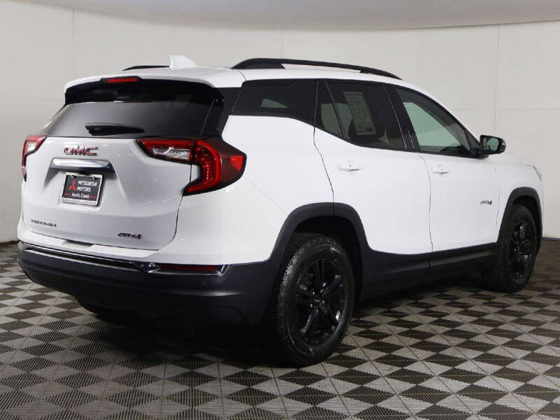 2023 GMC Terrain AT4