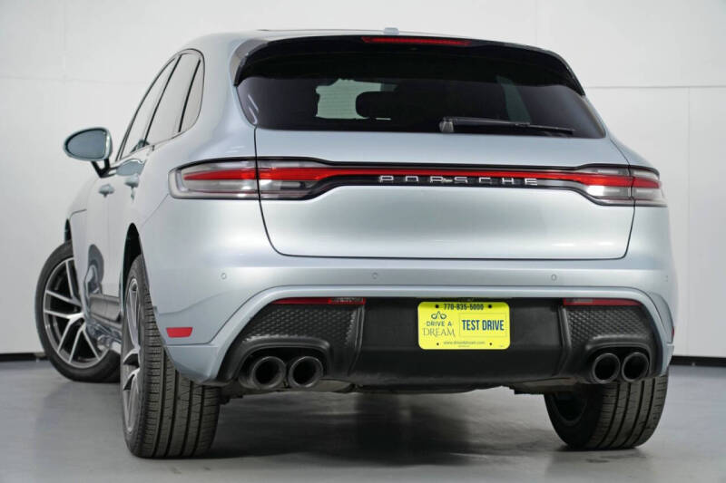 2023 Porsche Macan