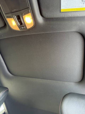 2021 Hyundai Veloster 2.0L Premium