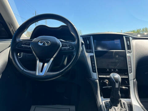 2021 Infiniti Q50 Luxe