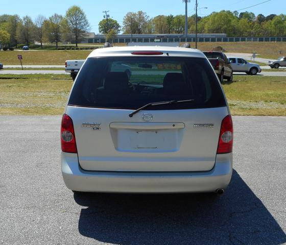 2003 Mazda MPV