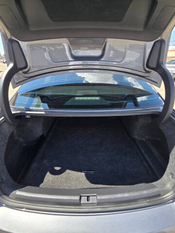 2014 Volkswagen Passat 1.8T SEL Premium