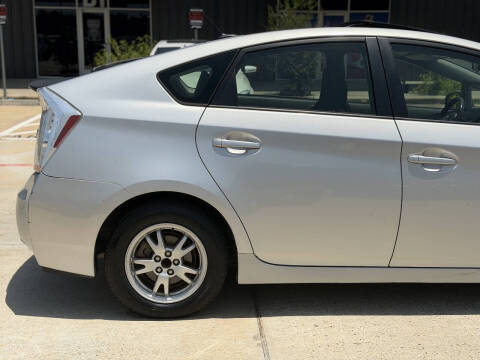 2010 Toyota Prius III