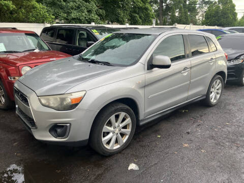 2014 Mitsubishi Outlander Sport ES