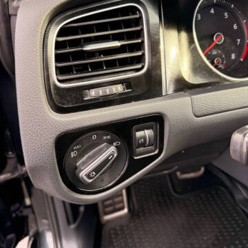2017 Volkswagen Golf GTI S