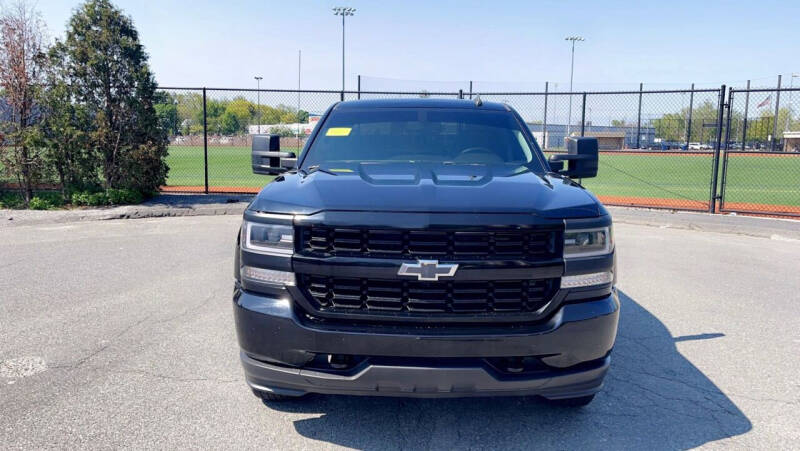 2018 Chevrolet Silverado 1500 Custom