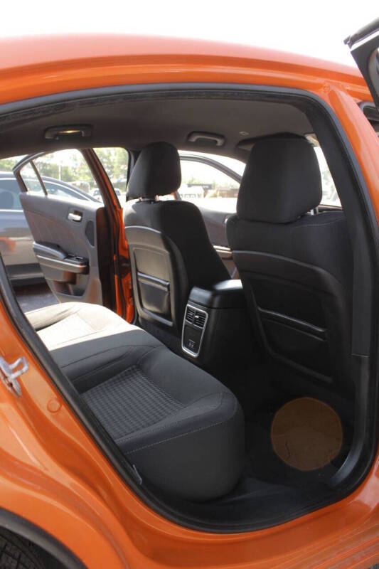 2018 Dodge Charger SXT Plus