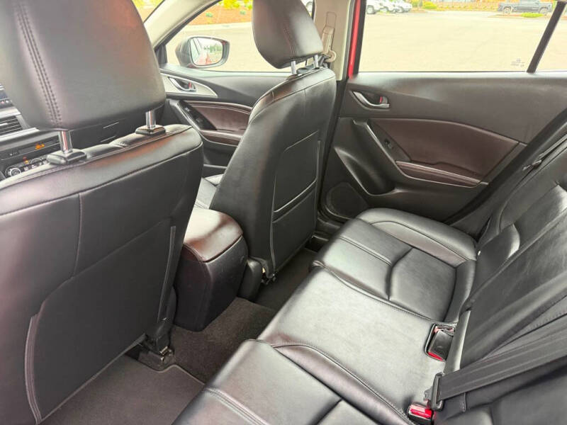 2017 Mazda MAZDA3 Touring