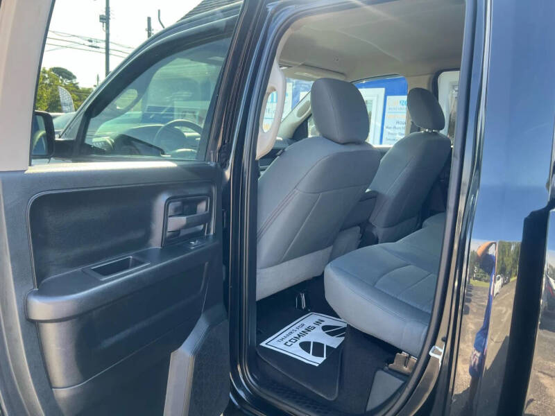 2018 RAM 1500 Express