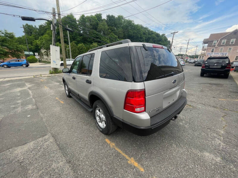 2003 Ford Explorer XLT