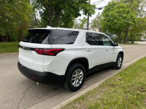2023 Chevrolet Traverse LS