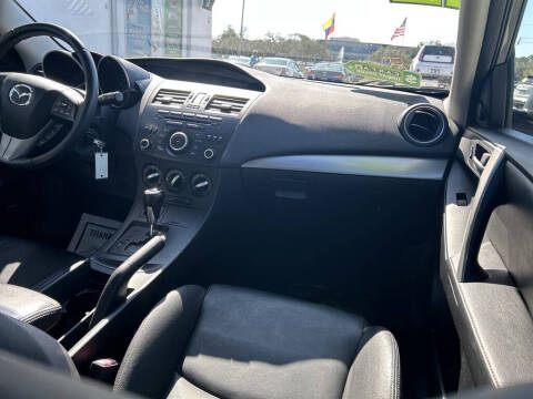 2012 Mazda MAZDA3 i Grand Touring