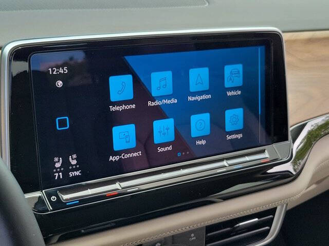 2024 Volkswagen Atlas SE