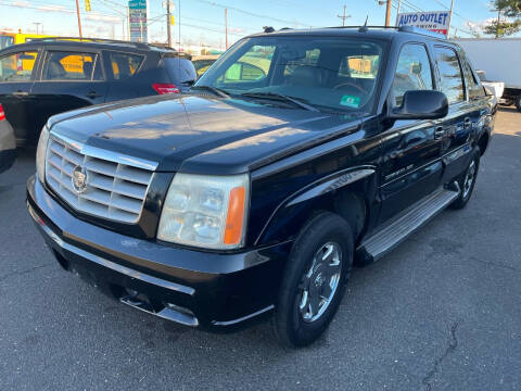 2005 Cadillac Escalade EXT for sale at Auto Outlet of Ewing in Ewing NJ