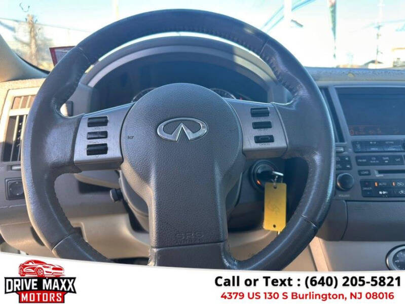 2005 Infiniti FX35