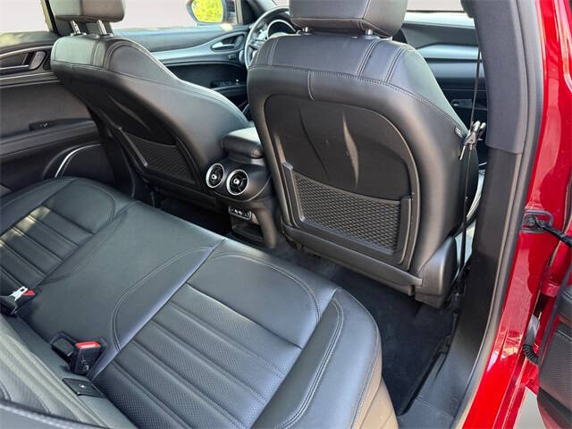 2022 Alfa Romeo Stelvio Veloce