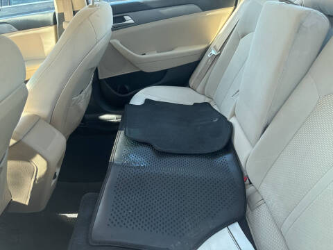 2015 Hyundai Sonata SE