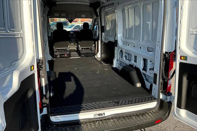 2025 Ford Transit 250