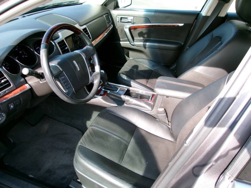 2011 Lincoln MKZ