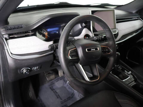 2023 Jeep Compass Latitude Lux