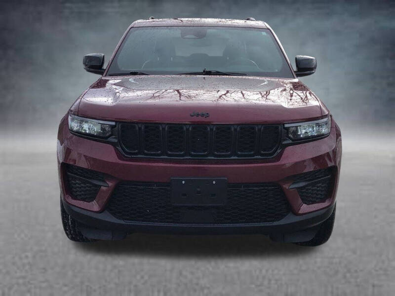 2024 Jeep Grand Cherokee Altitude