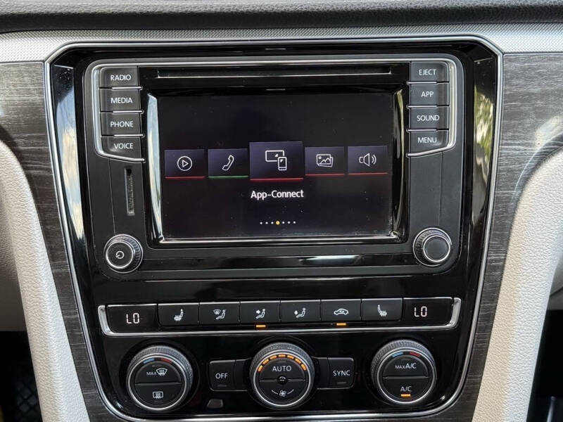 2018 Volkswagen Passat