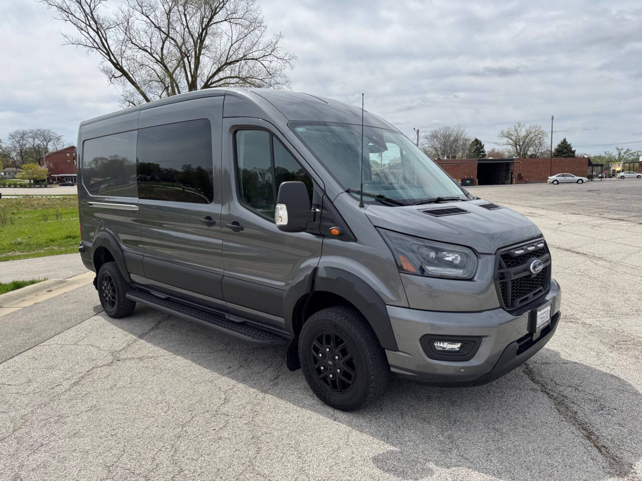 2023 Ford Transit 12
