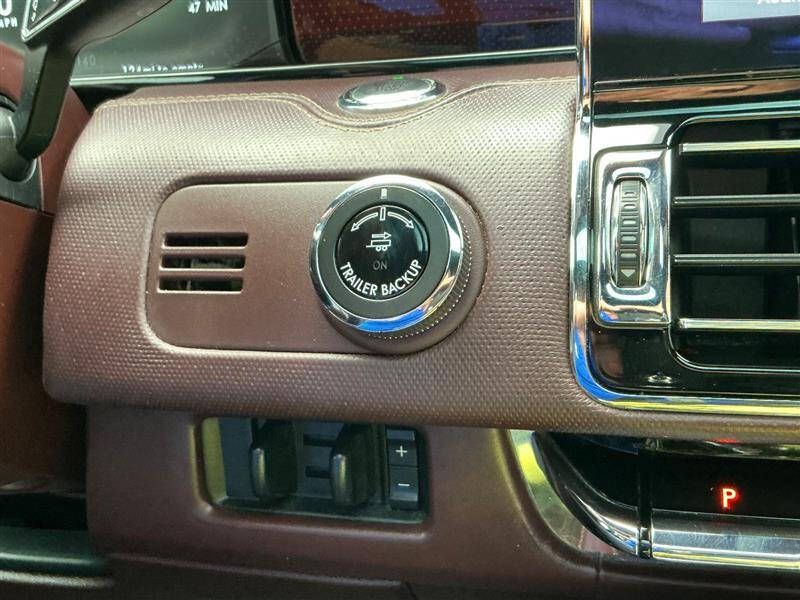 2018 Lincoln Navigator Black Label