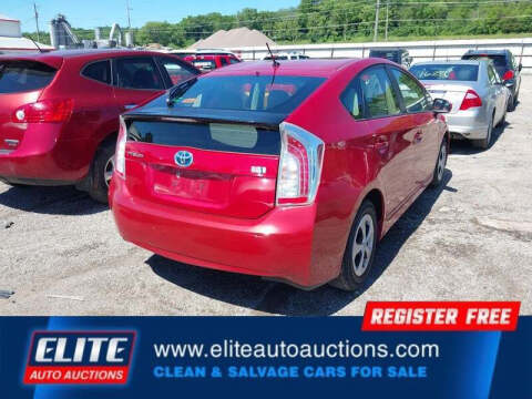 2013 Toyota Prius Two