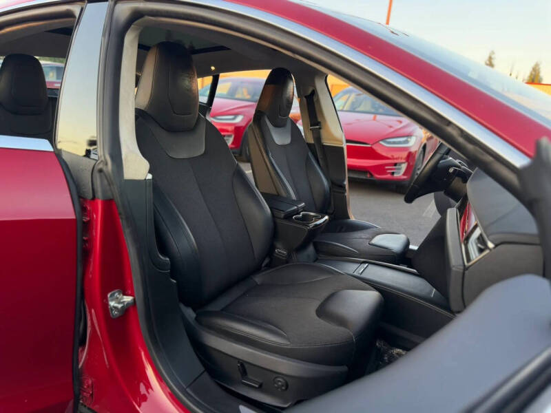 2016 Tesla Model S